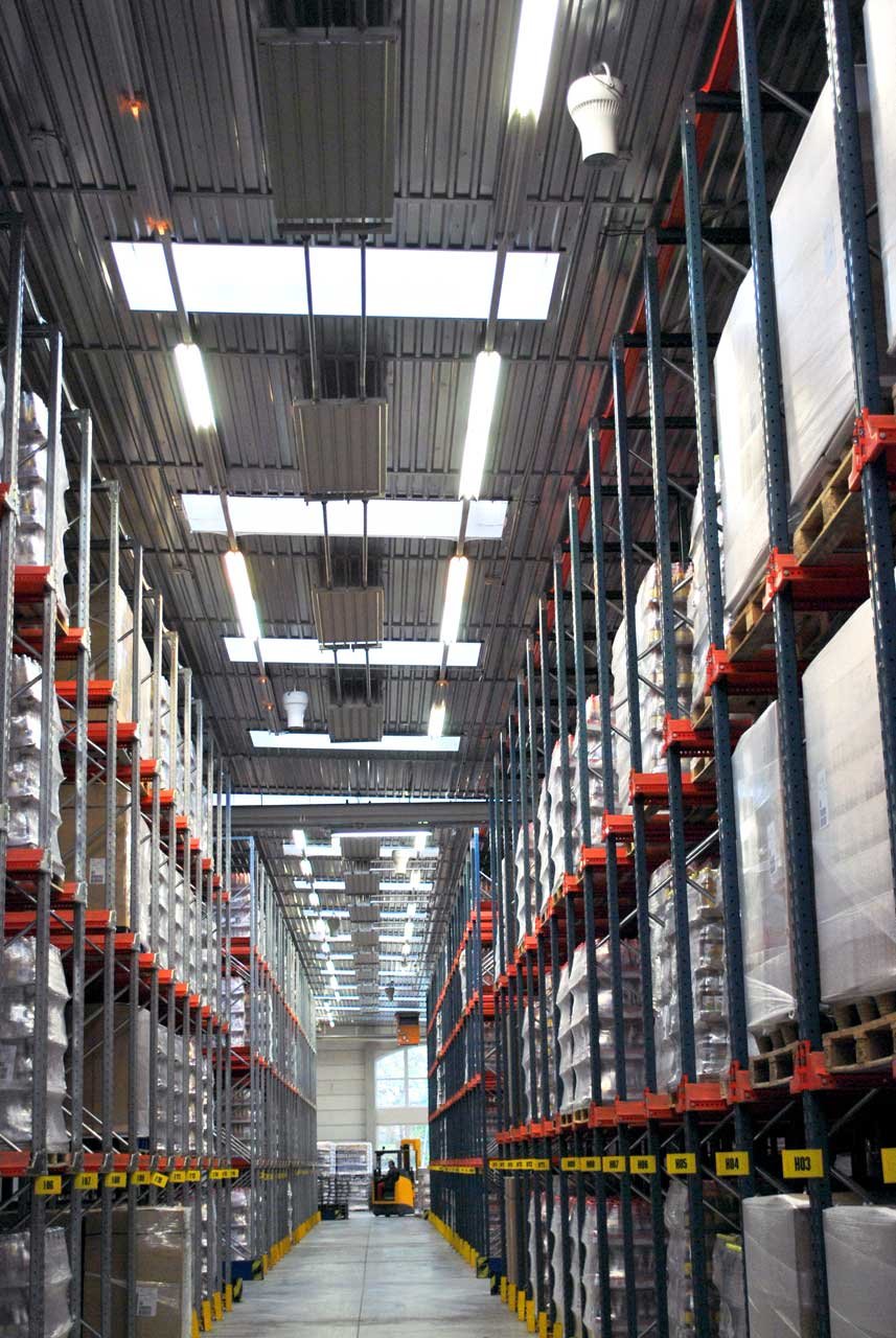 Cooling a best sale warehouse without ac