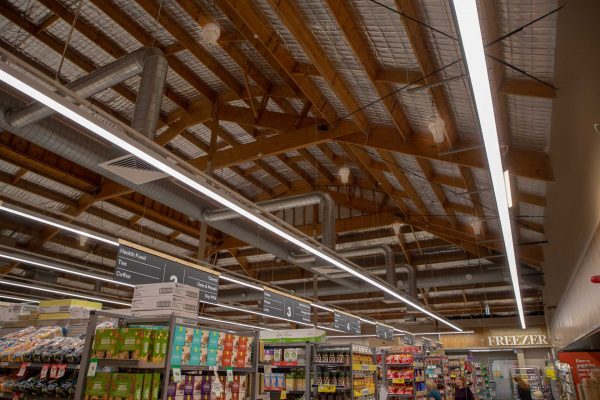 Supermarkets-Keep-Cool-With-Airius-Cooling-Fans-6